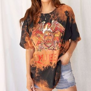 ACCEPTING OFFERS-12th Tribe Queen tie dye tee